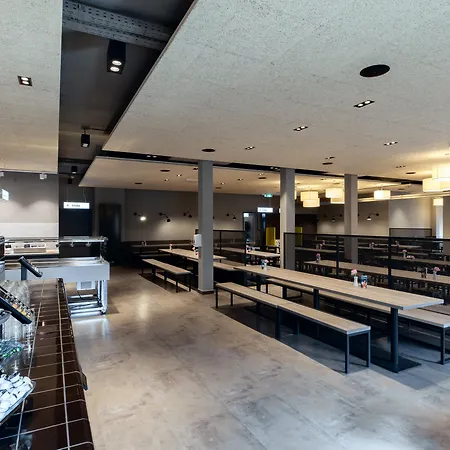 Harry's Otel 2*