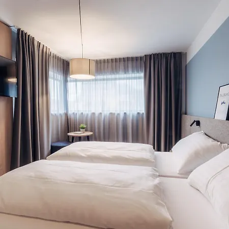 Harry's Otel 2*